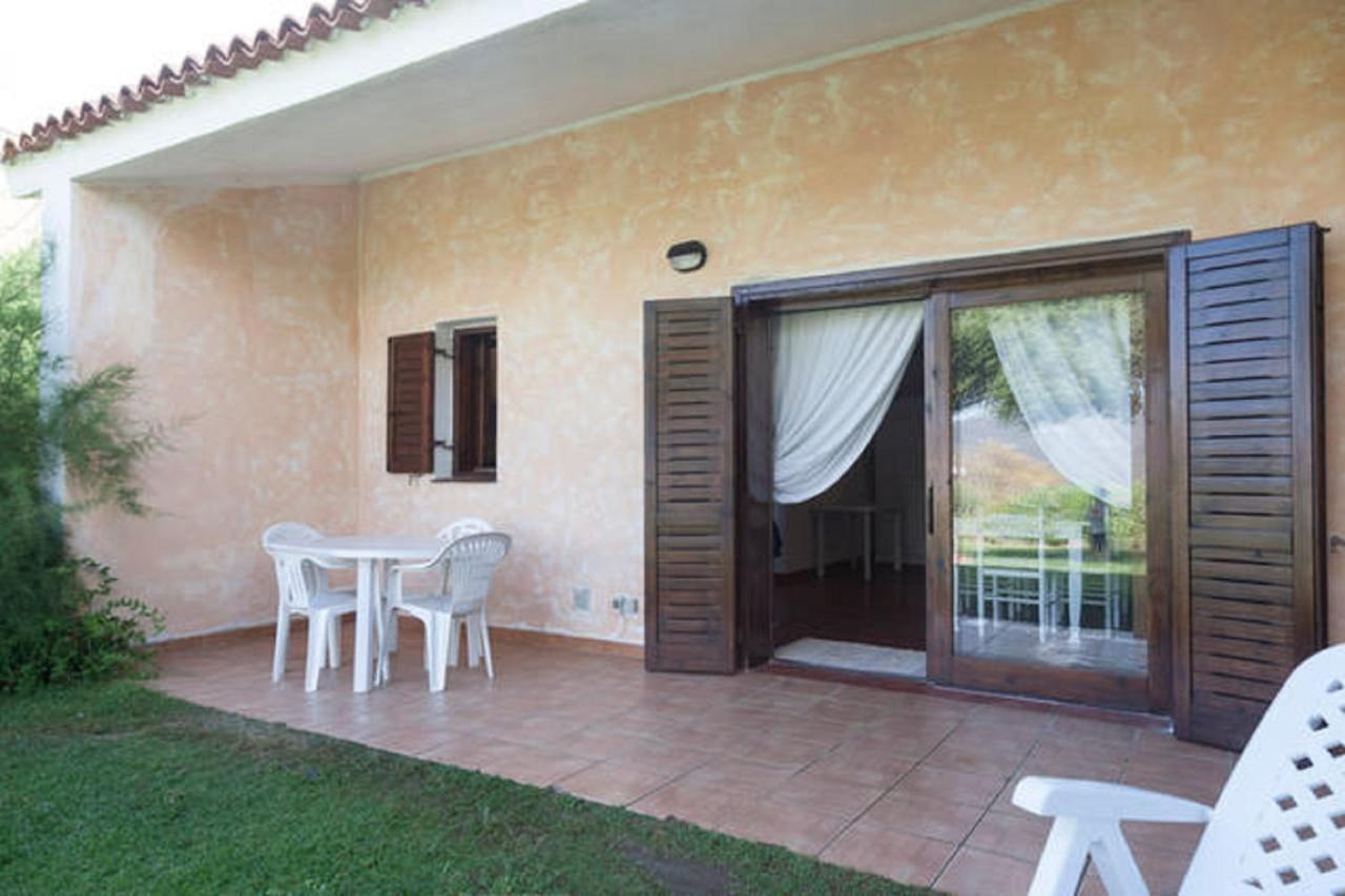 Residenza Costasmeraldina Porto Rotondo Exteriör bild