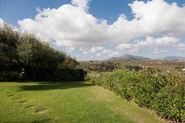Residenza Costasmeraldina Porto Rotondo Exteriör bild