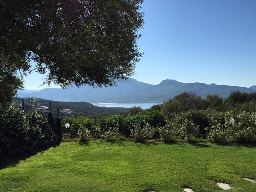 Residenza Costasmeraldina Porto Rotondo Exteriör bild